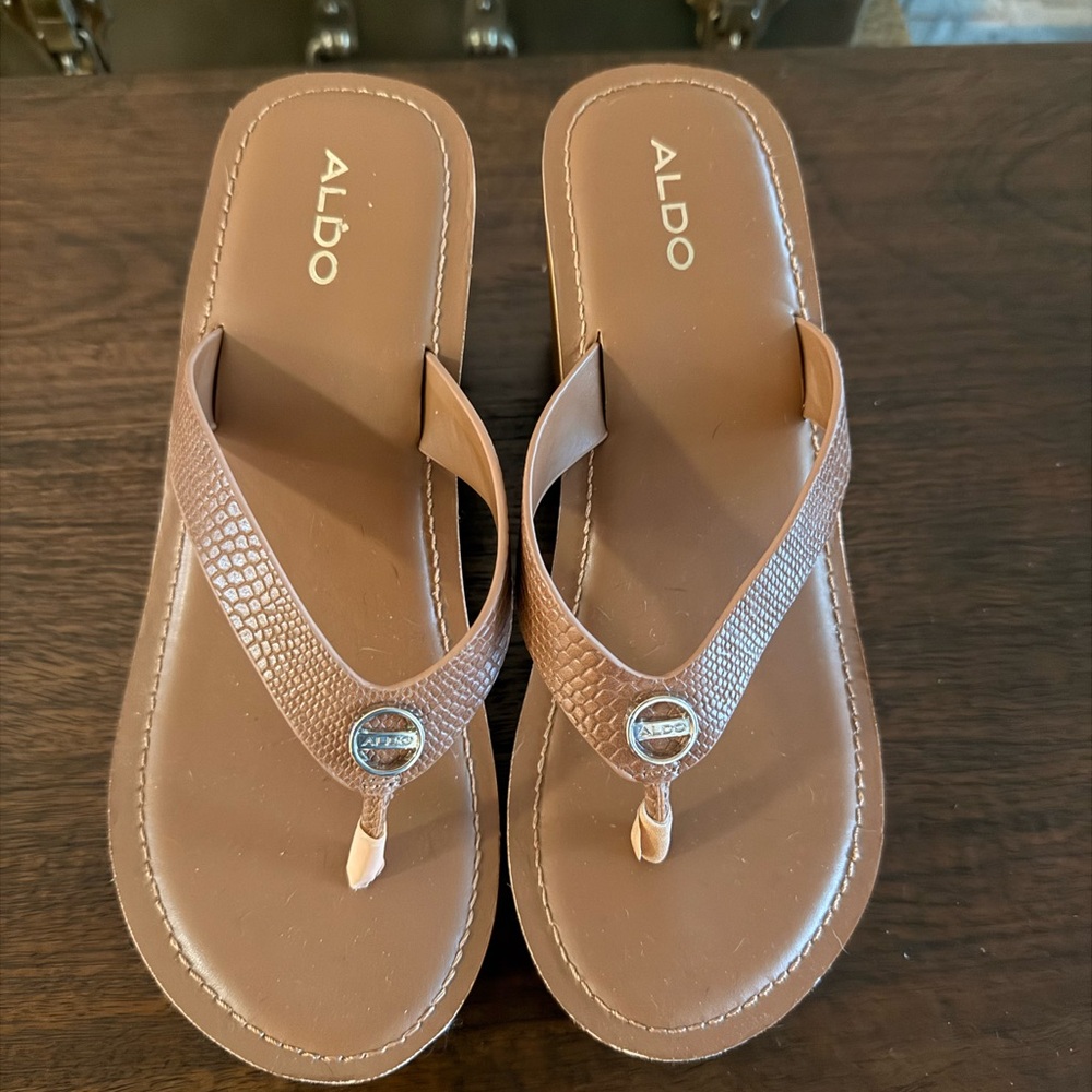 ALDO Tan Textured Thong Sandals with Metallic Logo Accent, worn once
